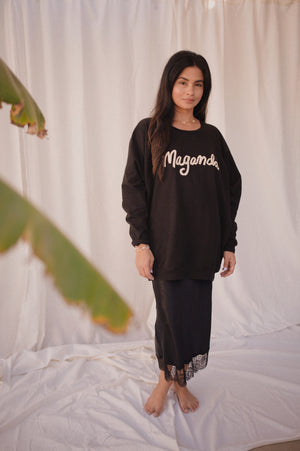 OVERSIZED SWEATER MAGANDA - LAVA BLACK