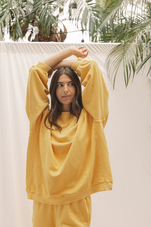EVERYDAY OVERSIZED SWEATER - LEMON
