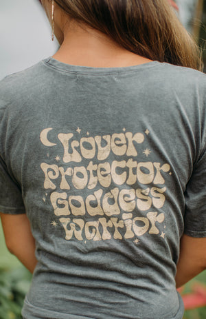 TEE MAMA - STONE WASHED GREY