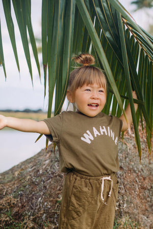 KIIKII TEE WAHINE - AVOCADO
