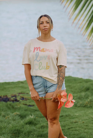 TEE MAMA LOVE CLUB - OVERSIZED - COCONUT