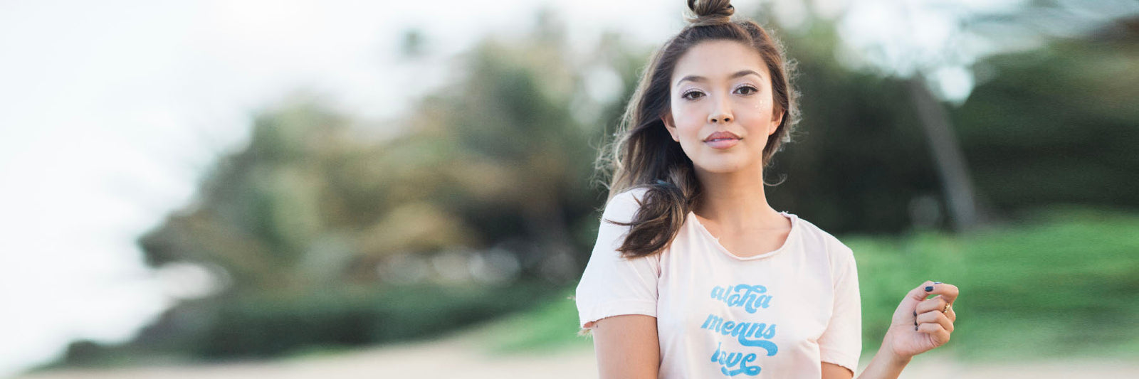 Dolkii Aloha Love Club Tee in Pua Pink