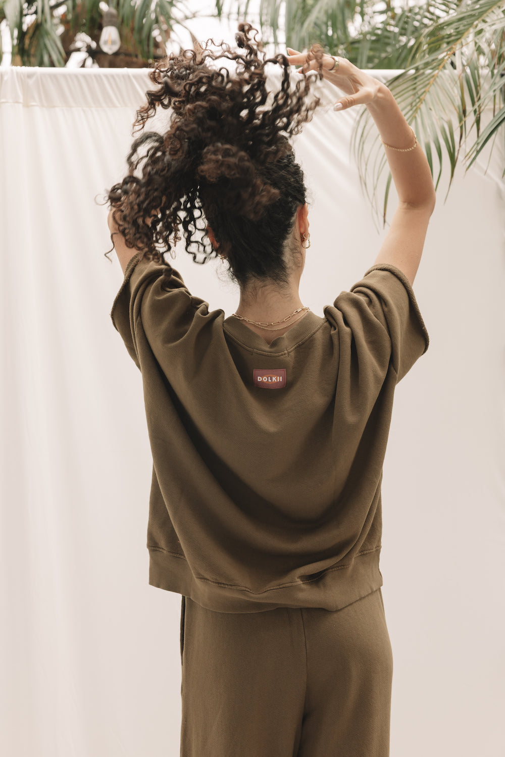 EVERYDAY OVERSIZED SHORT SLEEVE SWEATSHIRT - AVOCADO