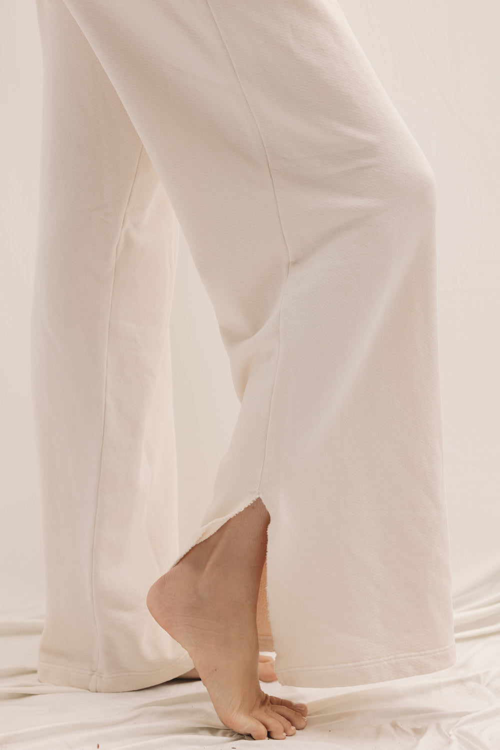 EVERYDAY WIDELEG SWEATPANT - COCONUT