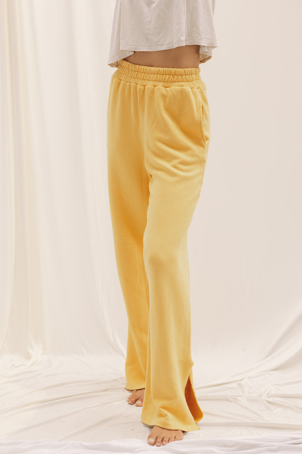 EVERYDAY WIDELEG SWEATPANT - LEMON