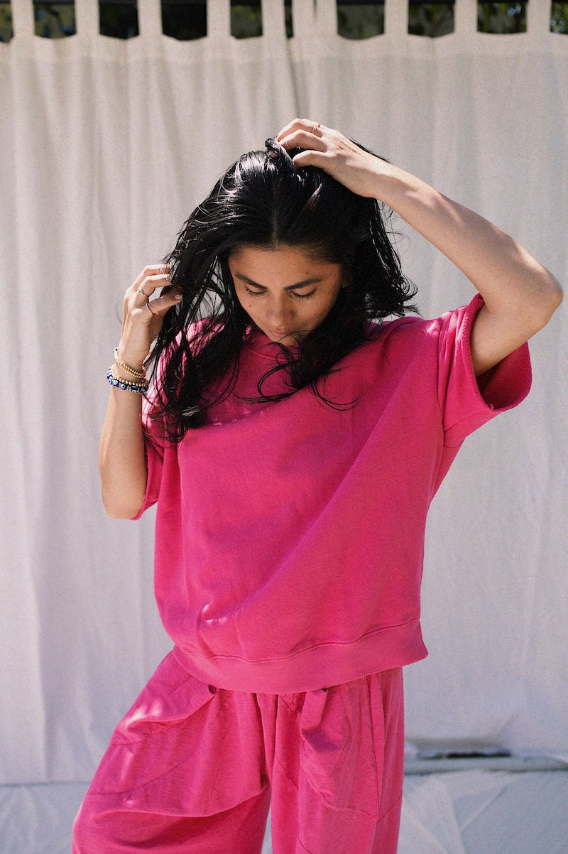 EVERYDAY OVERSIZED SHORT SLEEVE SWEATSHIRT - GUAVA