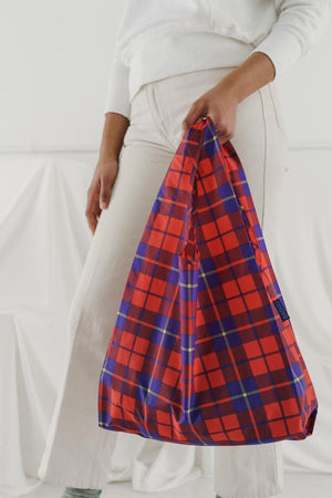 RED TARTAN BAGGU
