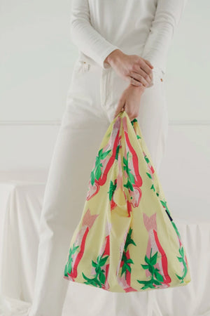 WHOLE FISH BAGGU