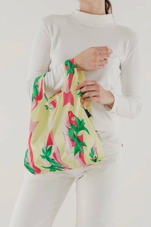 WHOLE FISH BAGGU