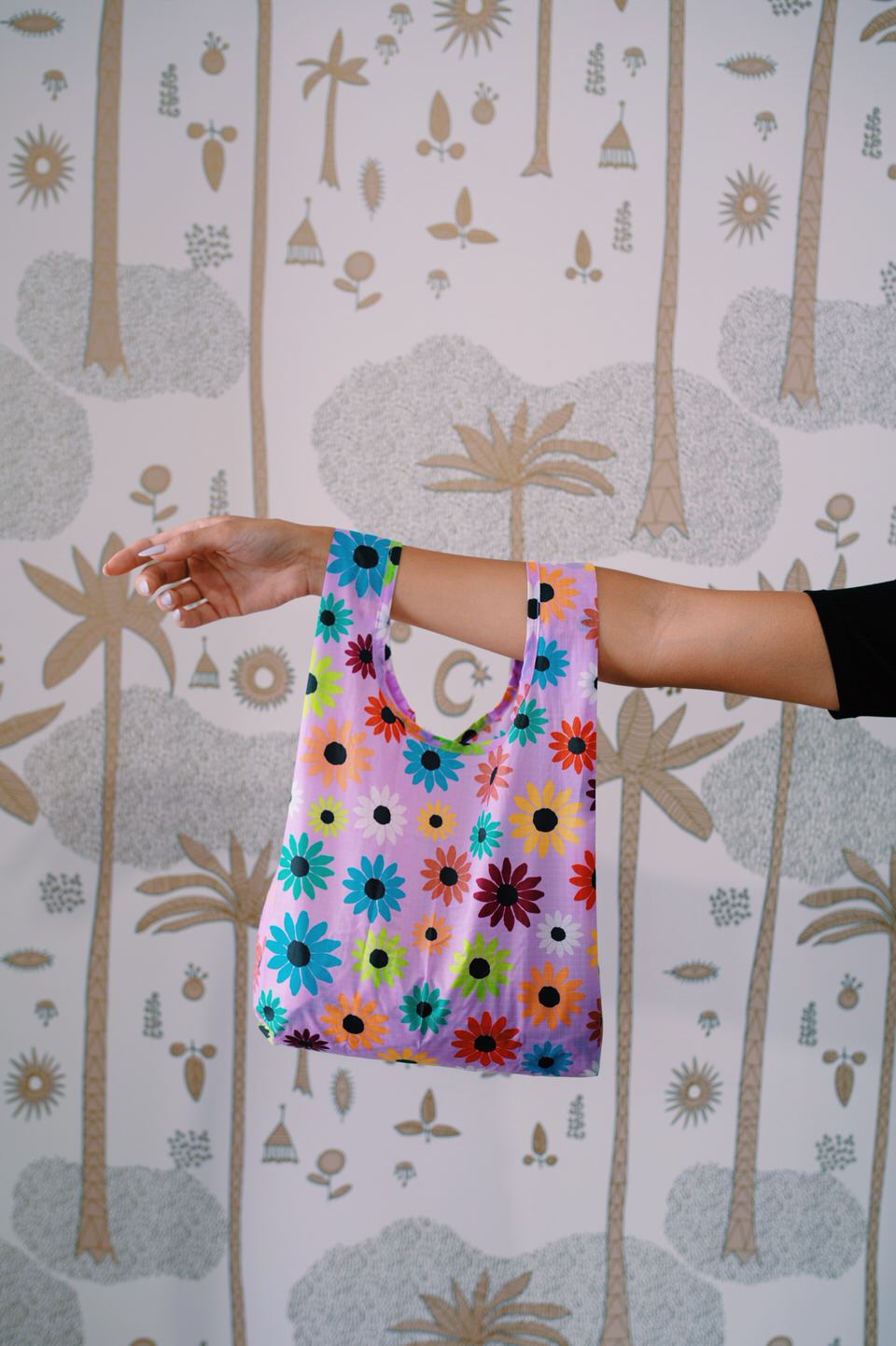 WILD DAISY BAGGU