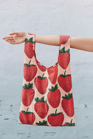 STRAWBERRY BAGGU