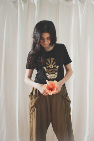 TEE SEE THE GOOD - LAVA BLACK