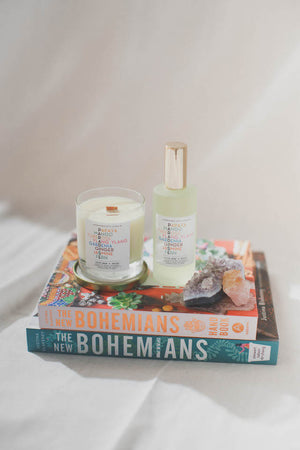 JULES + GEM HAWAI'I X DOLKII - 7 OZ CANDLE AND 4 OZ ROOM SPRAY BUNDLE