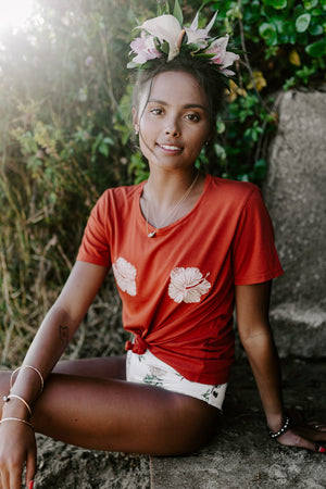 TEE LOVE YOUR WAHINES - LEHUA RED