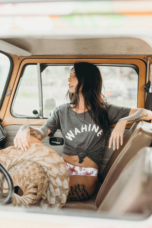 TEE WAHINE - STONE WASHED GREY