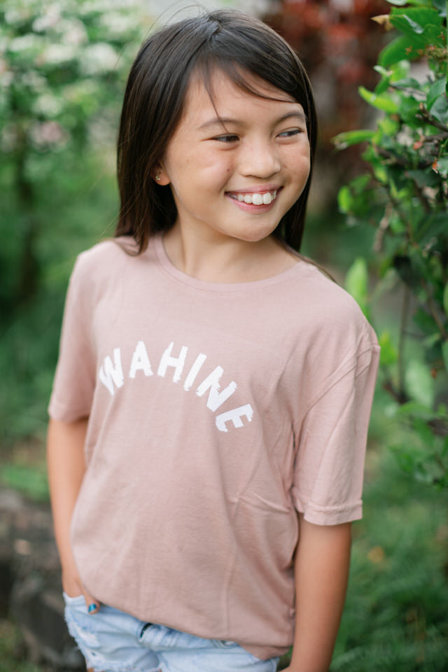 YOUTH TEE WAHINE - ROSE CLOUD