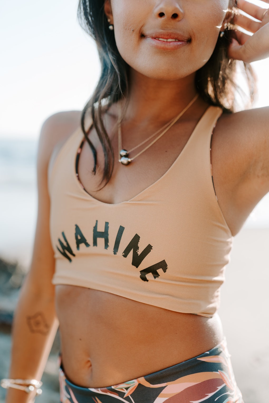LEHUA LOLE X DOLKII - WAHINE SPORTS BRA