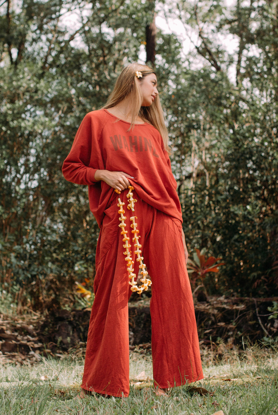 PANT LUCA - LEHUA RED