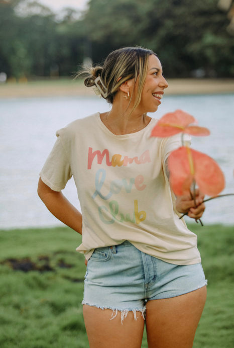 TEE MAMA LOVE CLUB - OVERSIZED - COCONUT